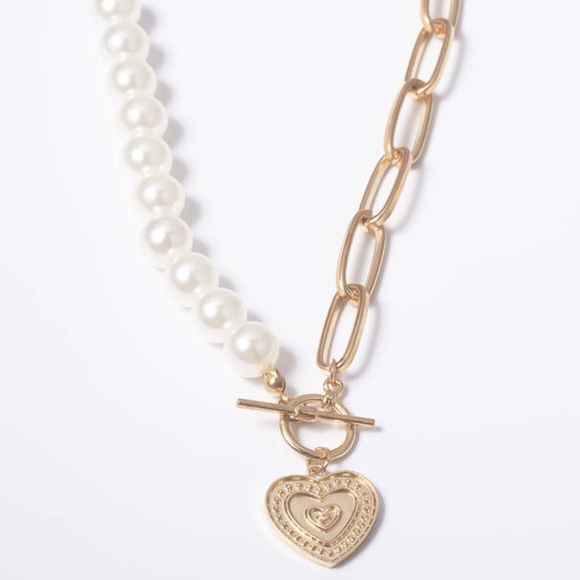 Heart Pearl Golden Necklace New - Picture 3 of 3